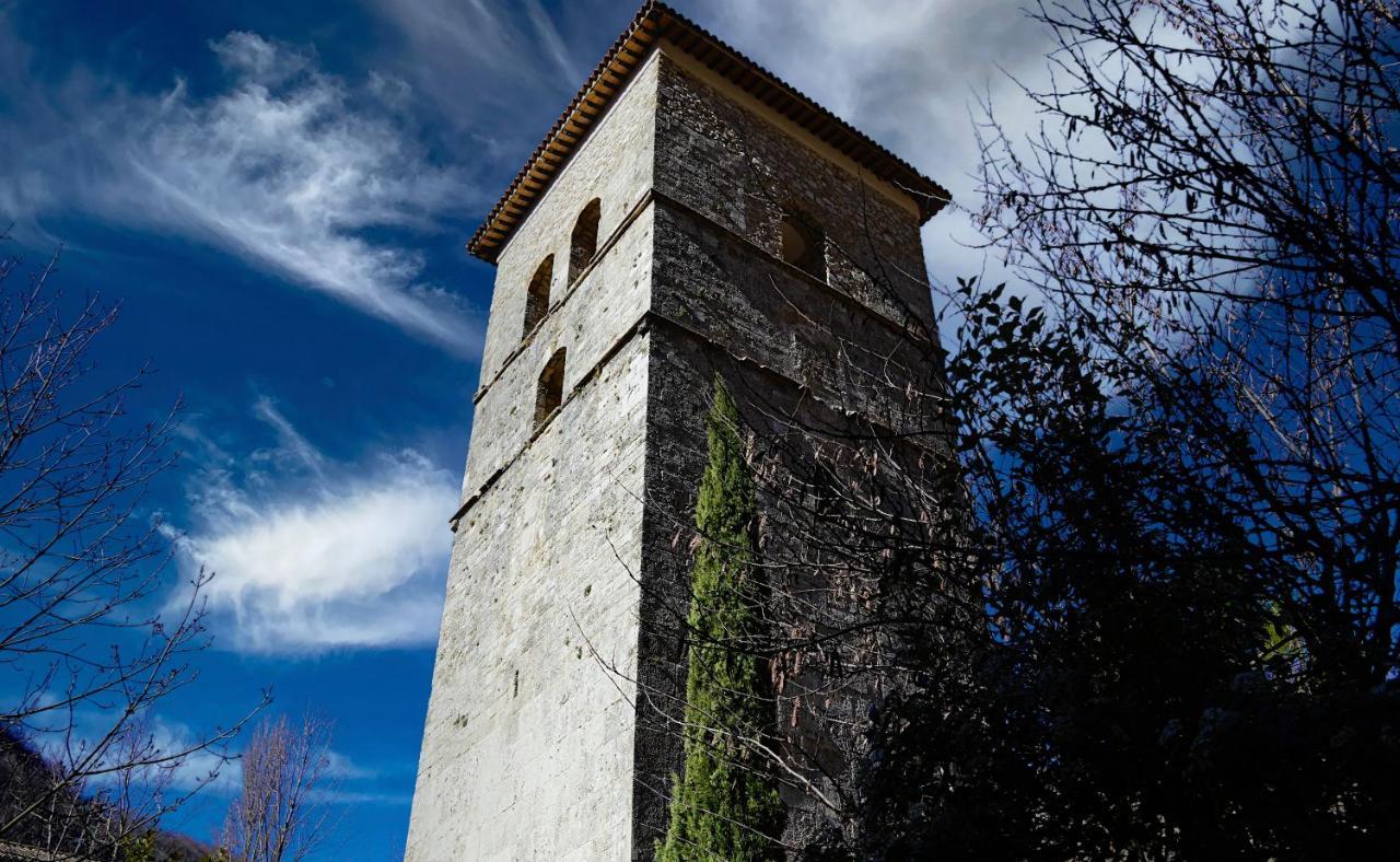 Abbazia Ss. Quirico E Giulitta Hotel Micigliano Luaran gambar